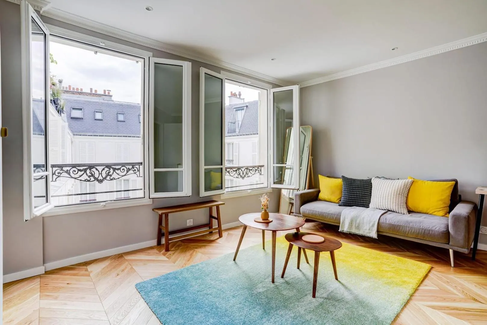 Апартаменты Saintgermain Sojourn - Charming 2 Bedroom In The Rive Gauche Париж Франция